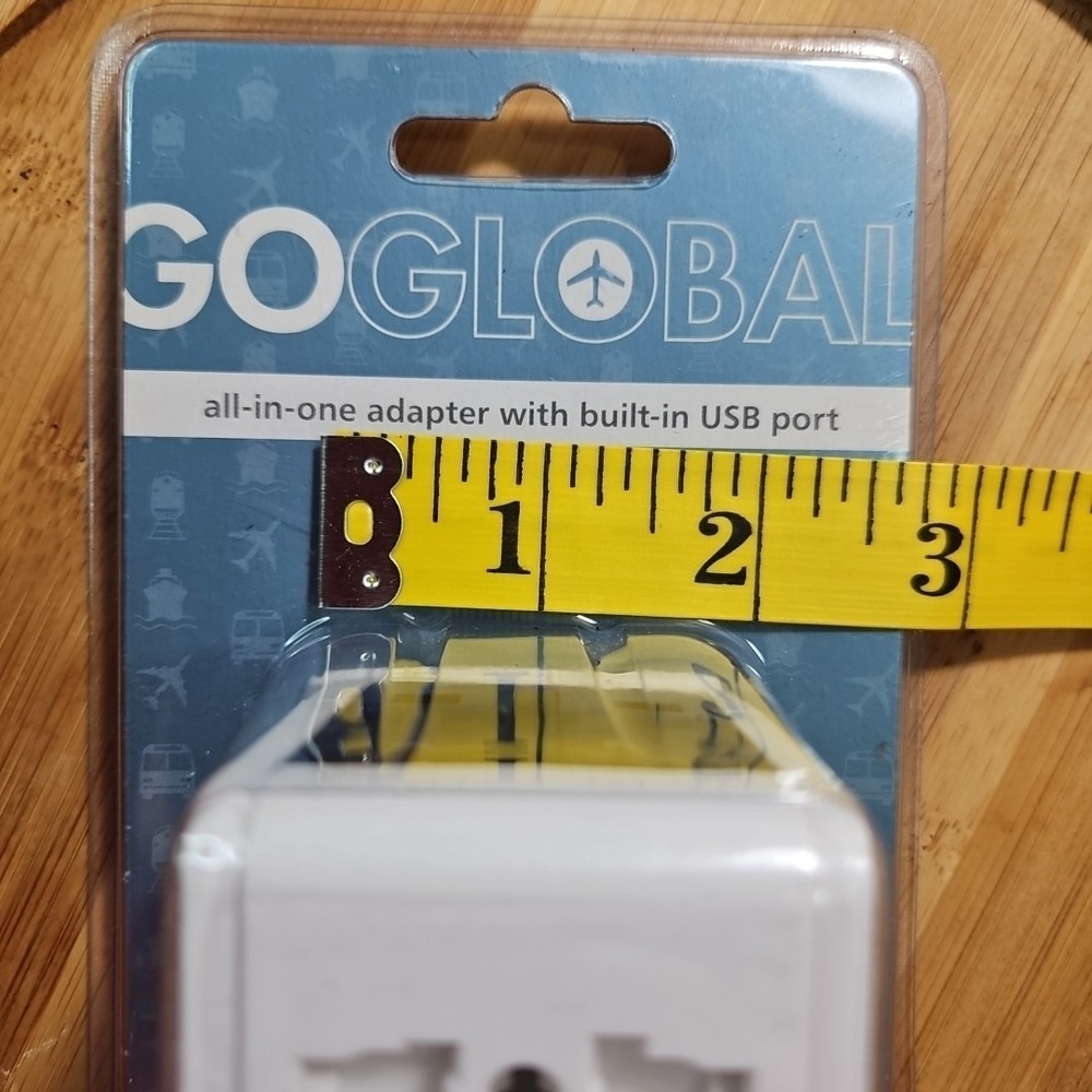 NIB Go Global All in One Adapter W/ Built in USB Port CONAIR GG250AD-320 New NOS - Picture 14 of 14